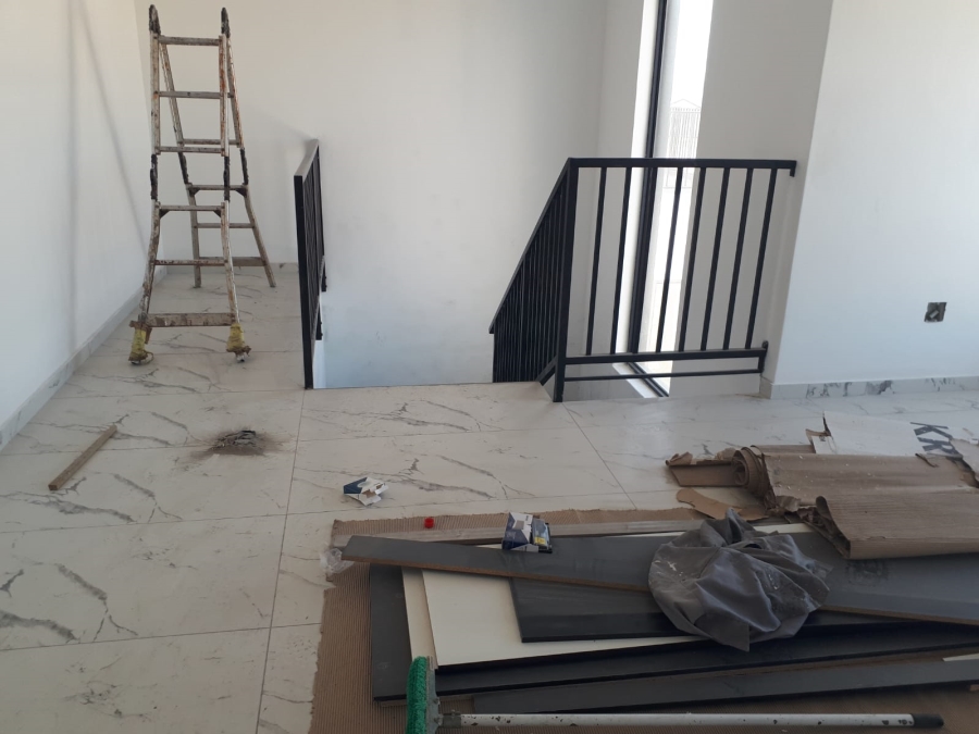 4 Bedroom Property for Sale in Sandown Western Cape